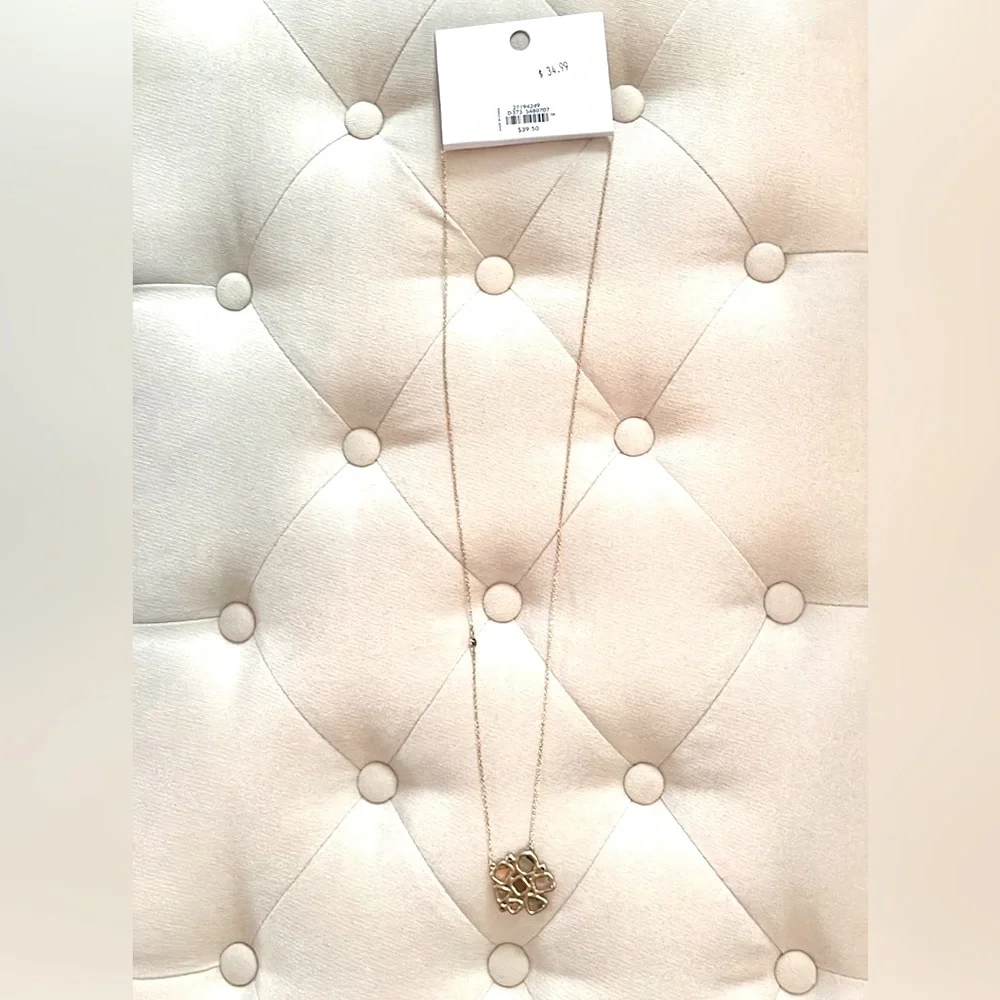 NWT! ❤️‍🔥 LOFT Necklace!